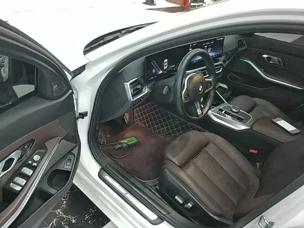 BMW 3 Series — миниатюра 16