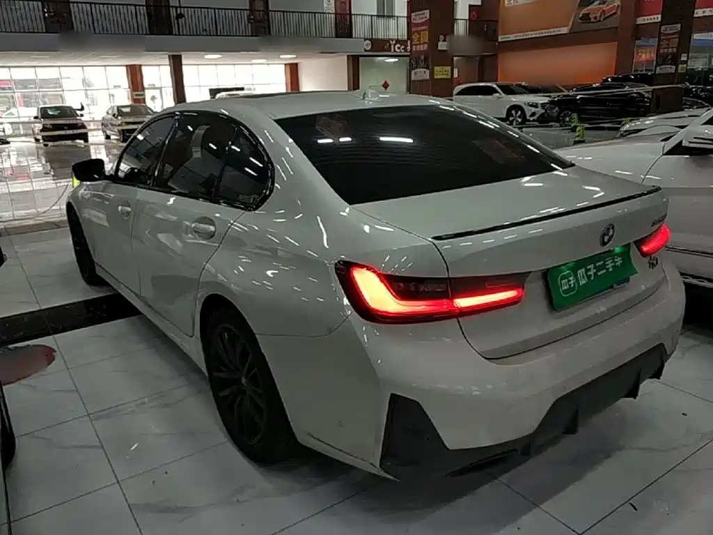 BMW 3 Series — миниатюра 5