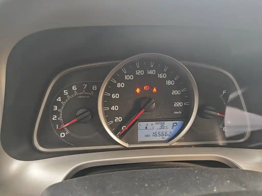 Toyota RAV4 — миниатюра 12