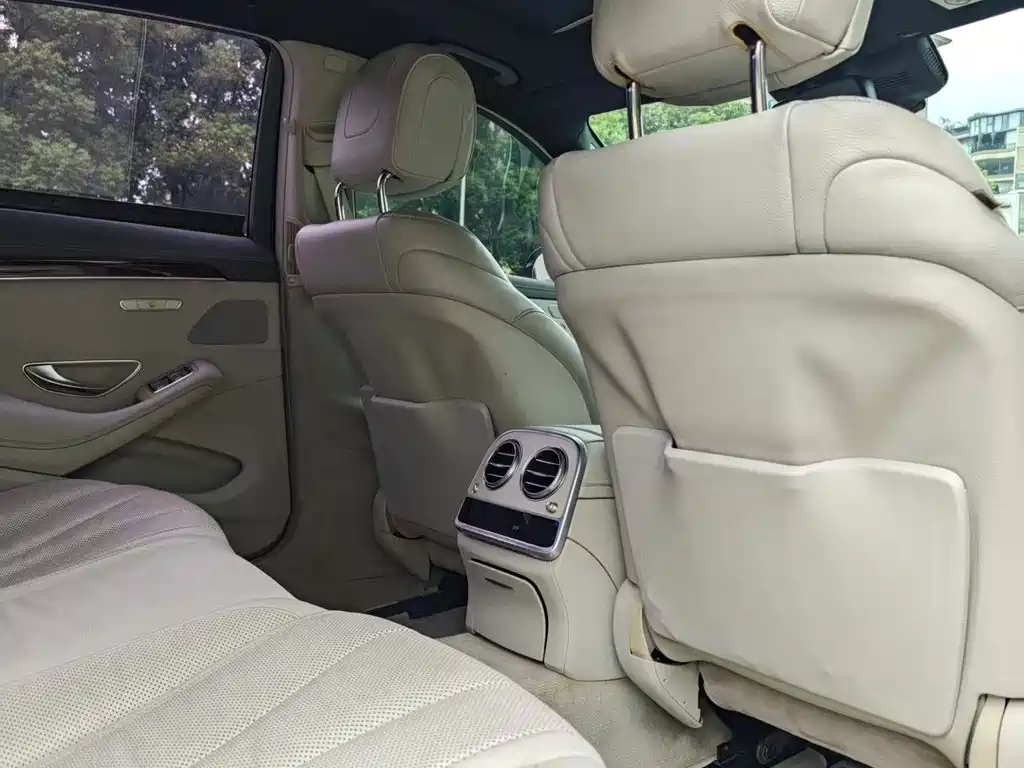 Mercedes-Benz S-Class — миниатюра 9