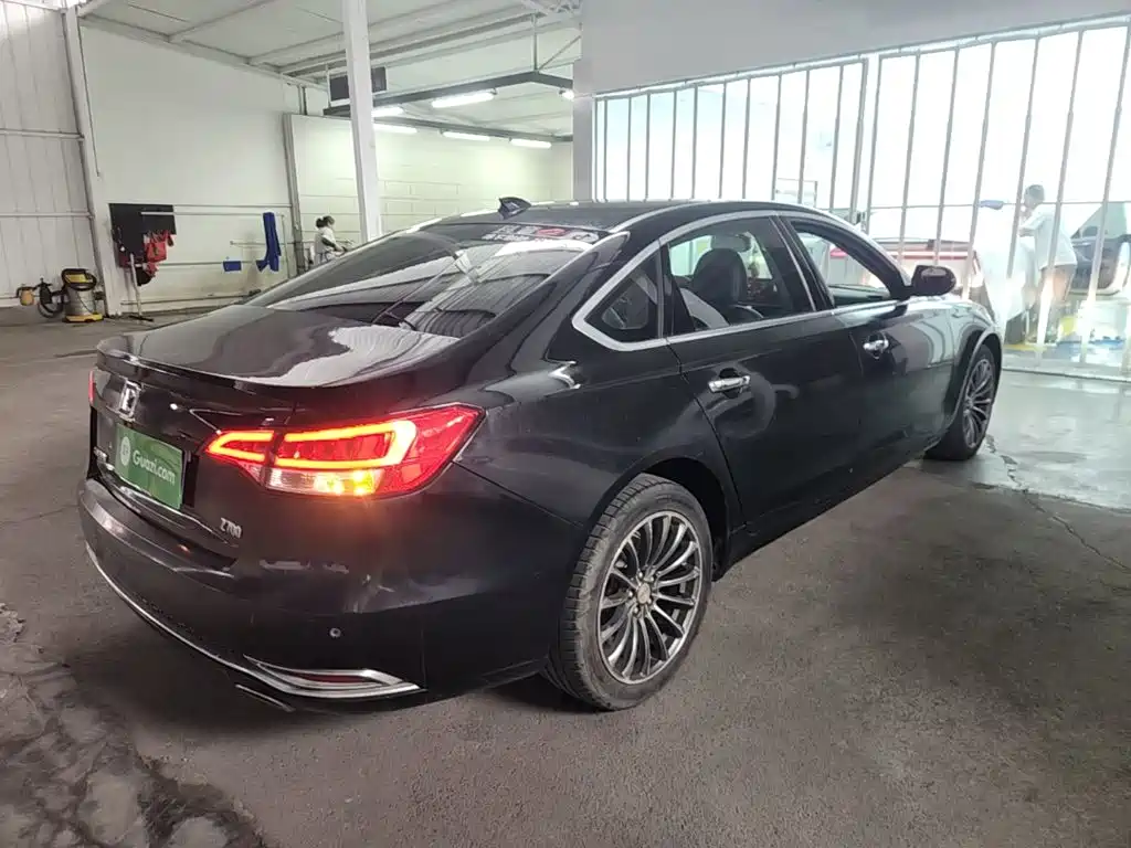 Zotye Zotye Z700 — миниатюра 7