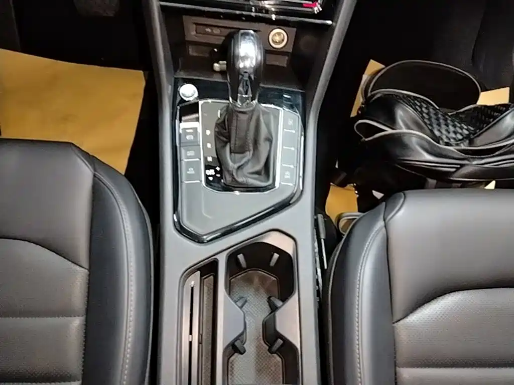 Volkswagen Tharu — миниатюра 14