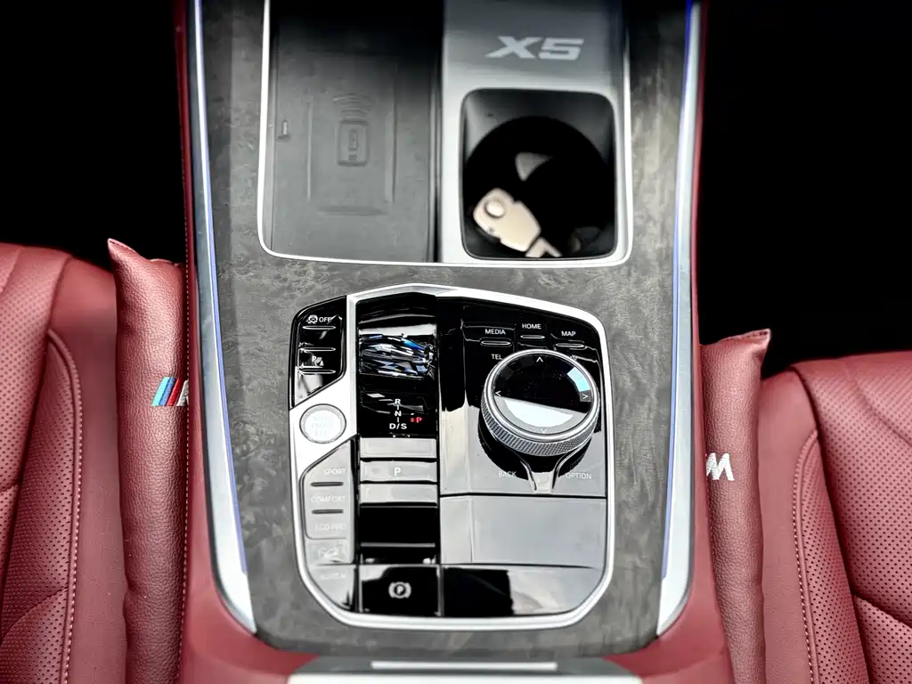 BMW X5 — миниатюра 12