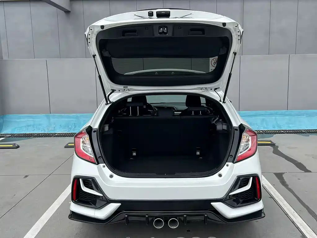 Honda Civic 2021 HATCHBACK 220TURBO CVT
