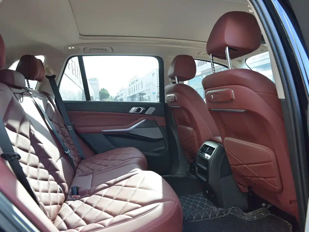 BMW X5 — миниатюра 17