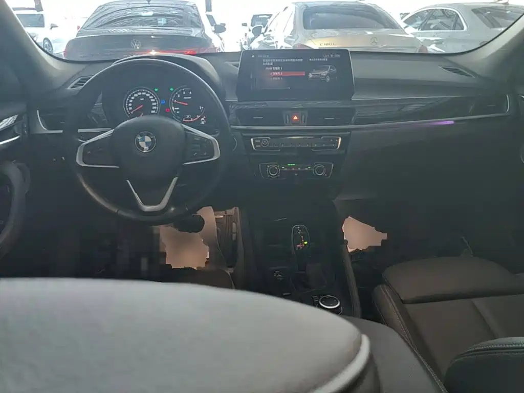 BMW X1 — миниатюра 10