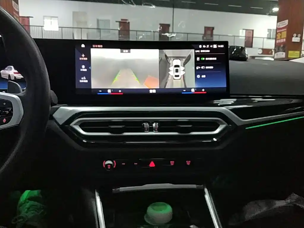 BMW 3 Series — миниатюра 13