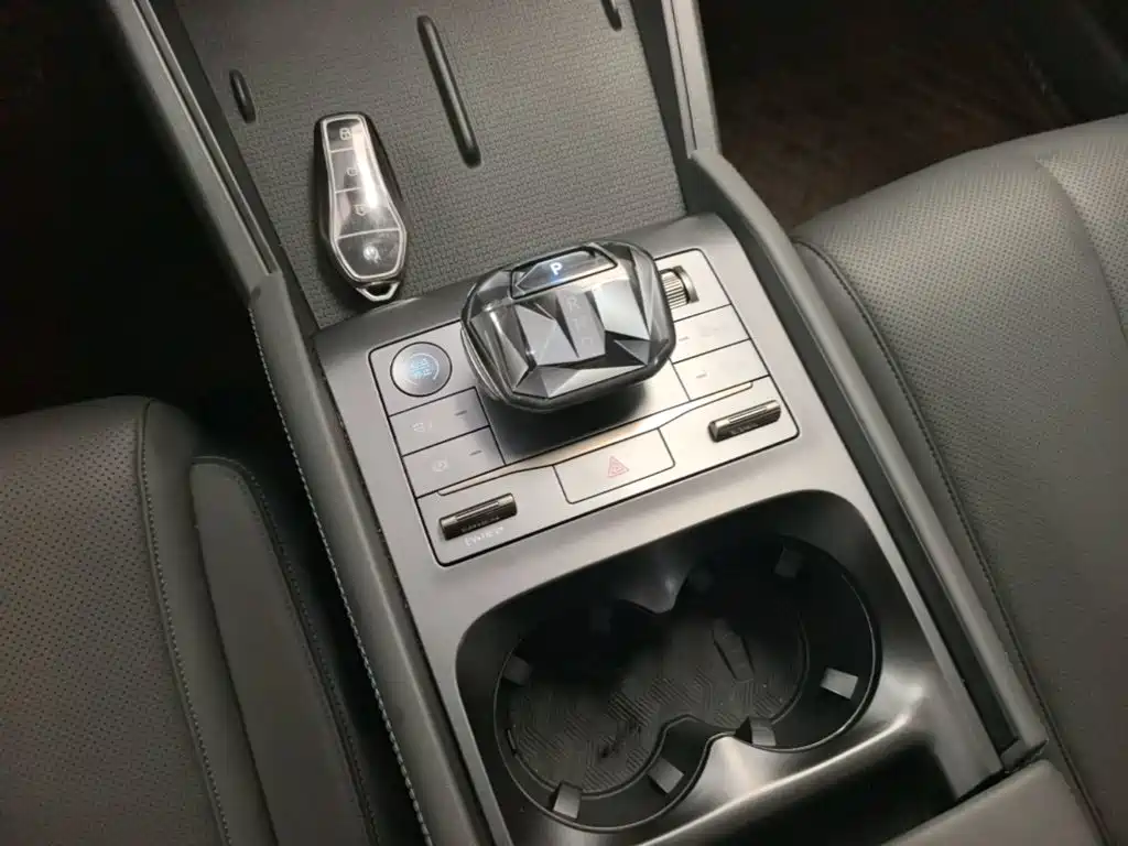 BYD Qin L — миниатюра 14