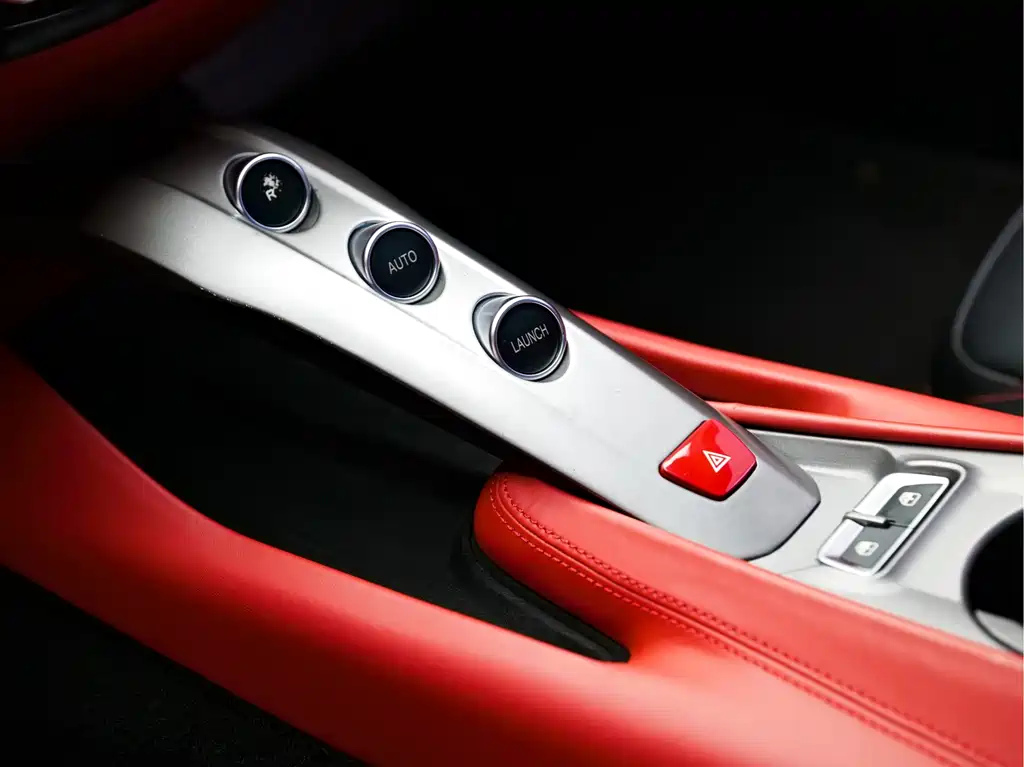 Ferrari F12berlinetta — миниатюра 16