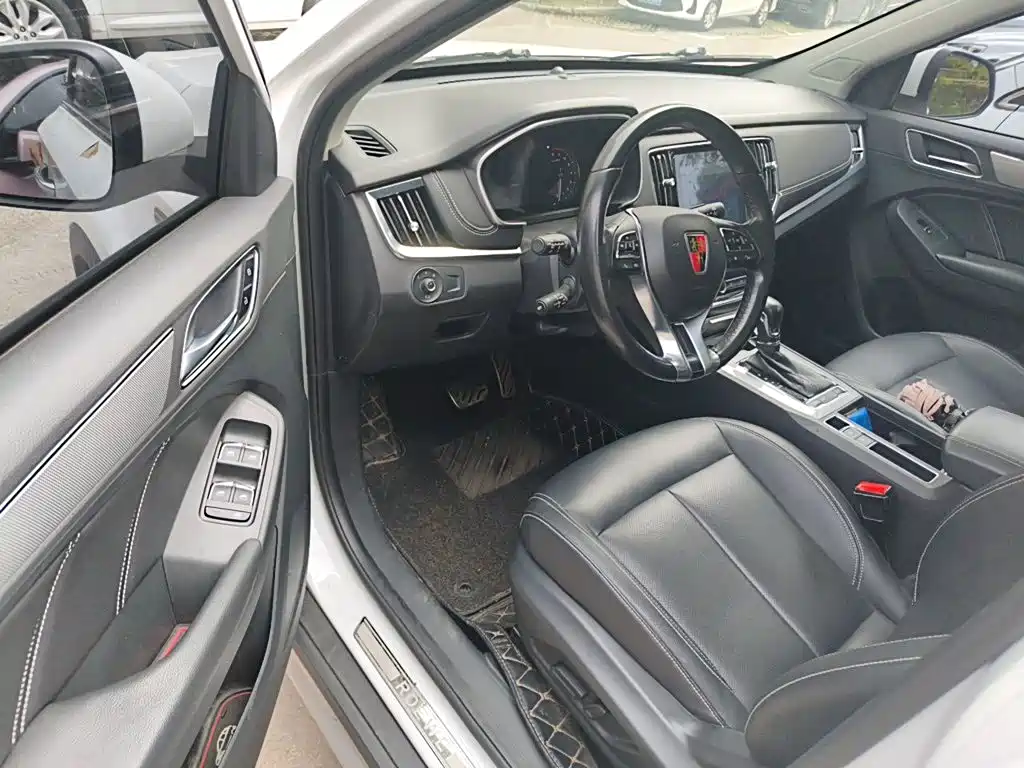Roewe RX5 — миниатюра 13