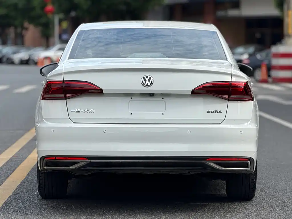 Volkswagen Bora — миниатюра 12