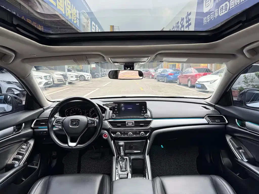 Honda Inspire — миниатюра 10