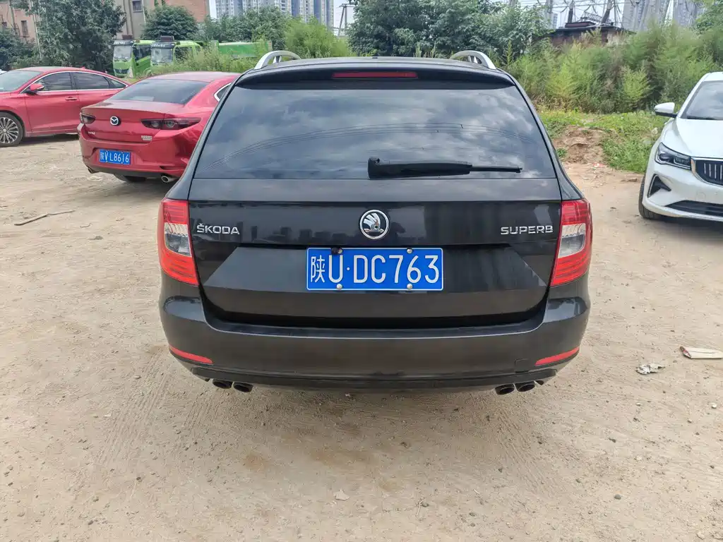 Skoda Superb (Import) — миниатюра 7