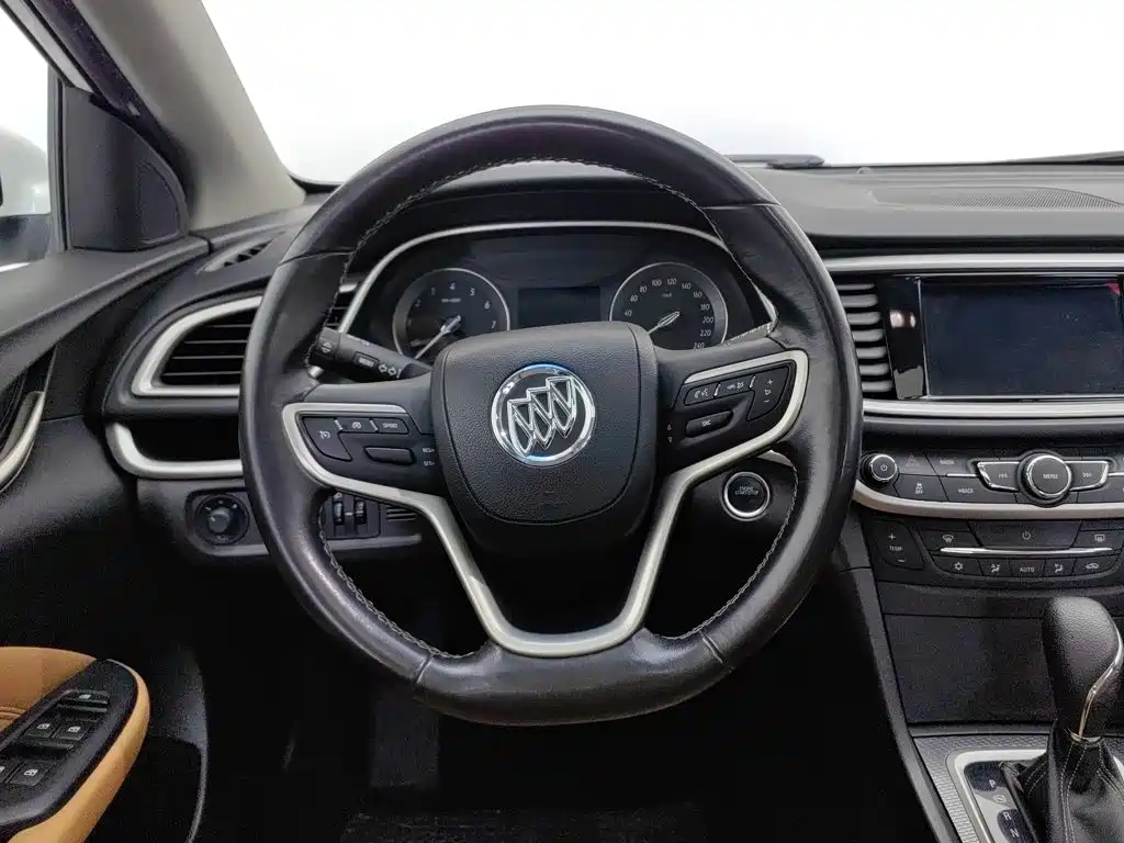 Buick Excelle — миниатюра 11