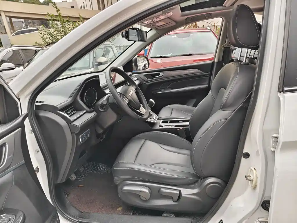 Haval M6 — миниатюра 3