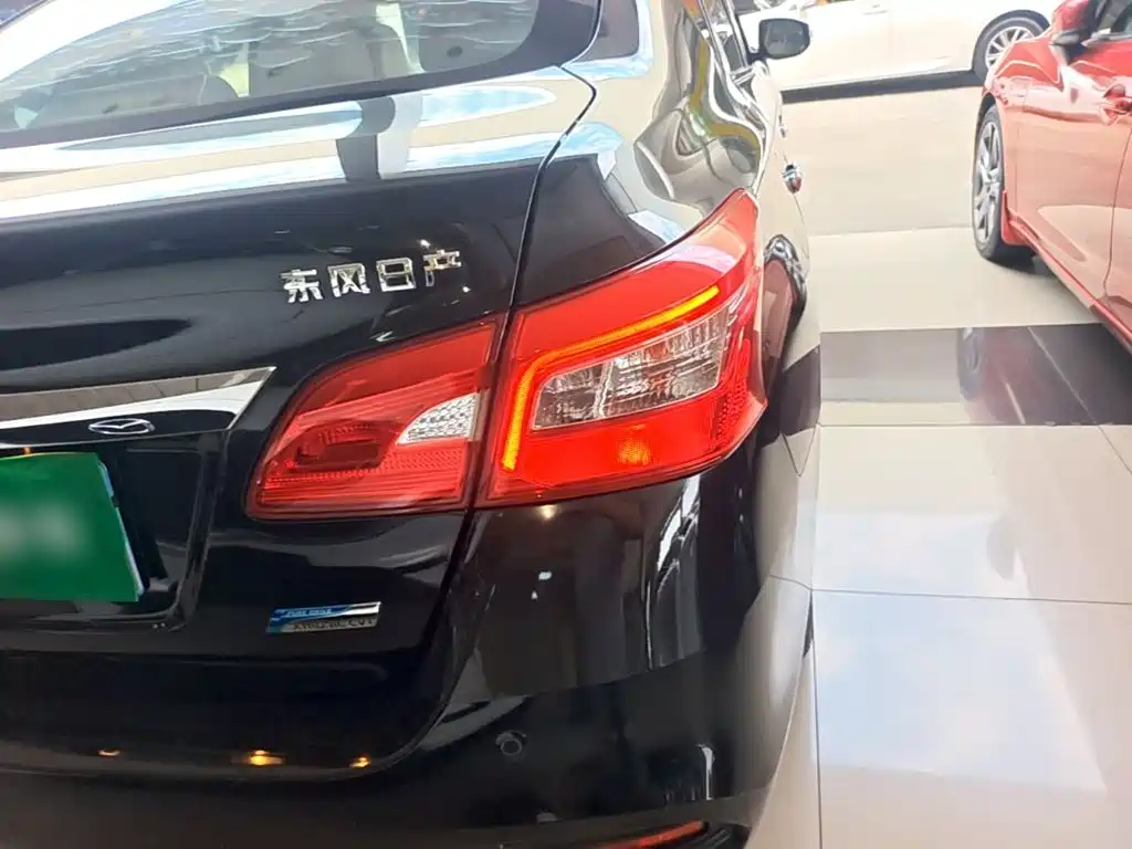 Nissan Sylphy — миниатюра 8