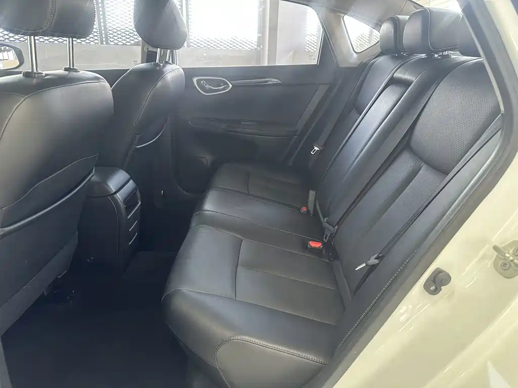 Nissan Sylphy — миниатюра 9