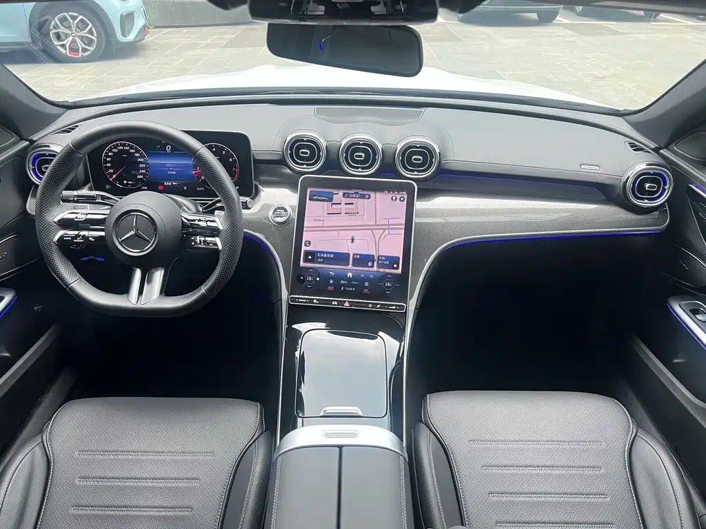 Mercedes-Benz C-Class — миниатюра 5