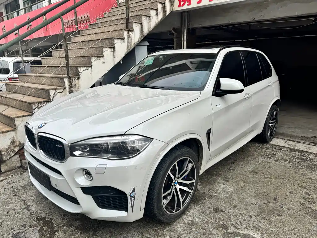 BMW X5 M