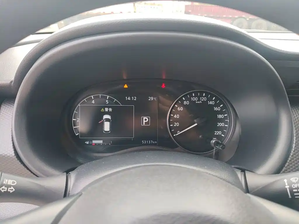 Nissan Kicks — миниатюра 12