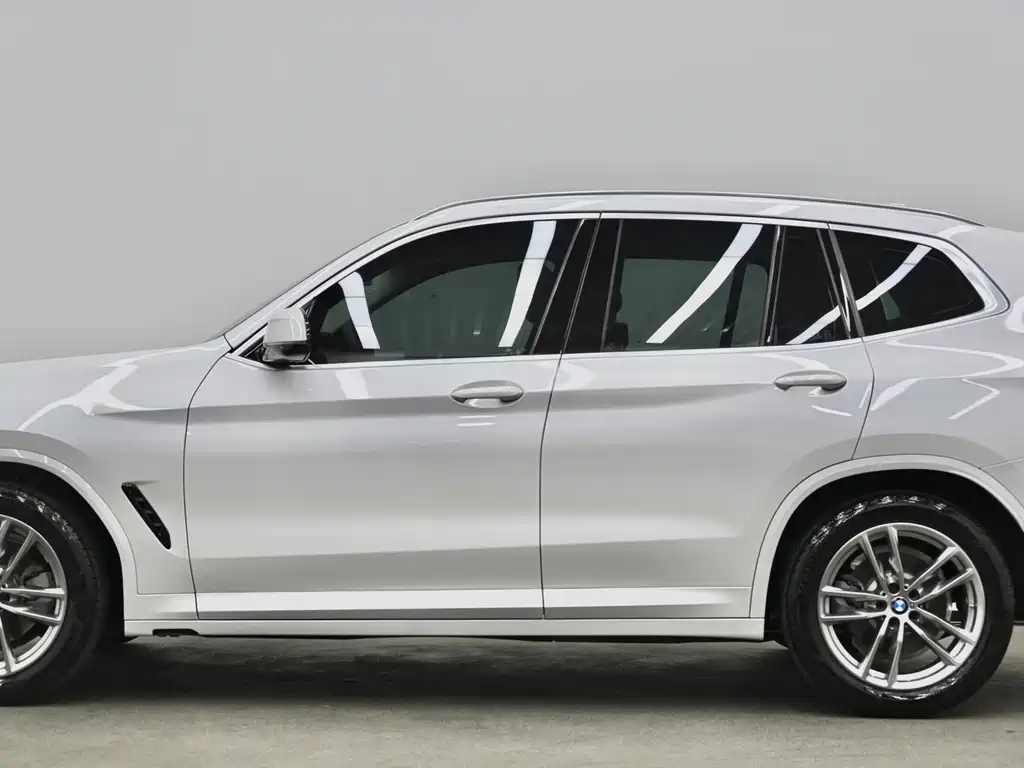 BMW X3 — миниатюра 23