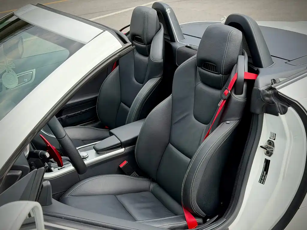 Mercedes-Benz SLK-Class — миниатюра 10