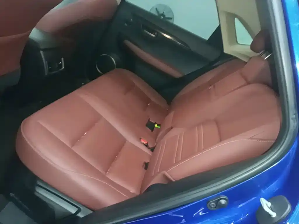 Lexus NX — миниатюра 17