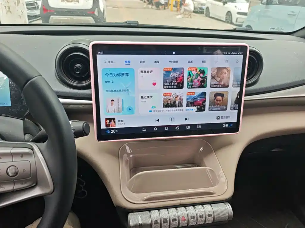 BYD Dolphin — миниатюра 13