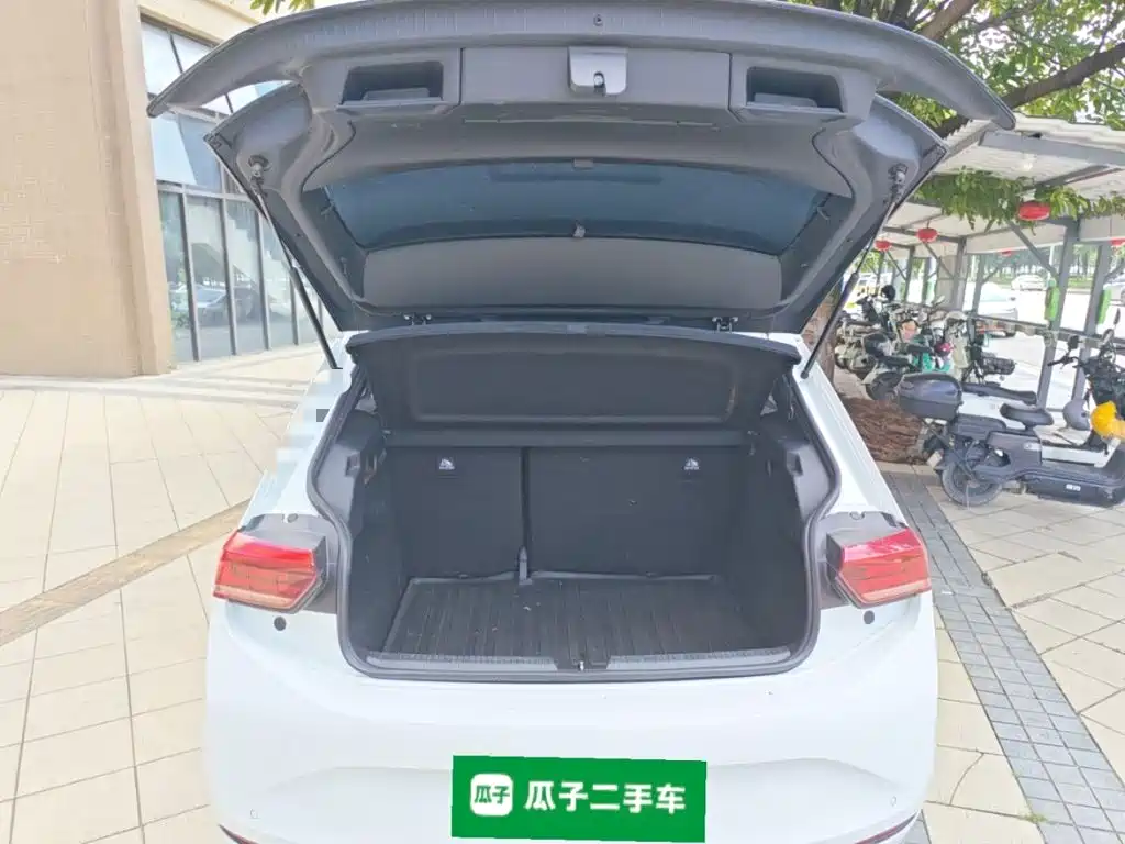Volkswagen ID.3 — миниатюра 20