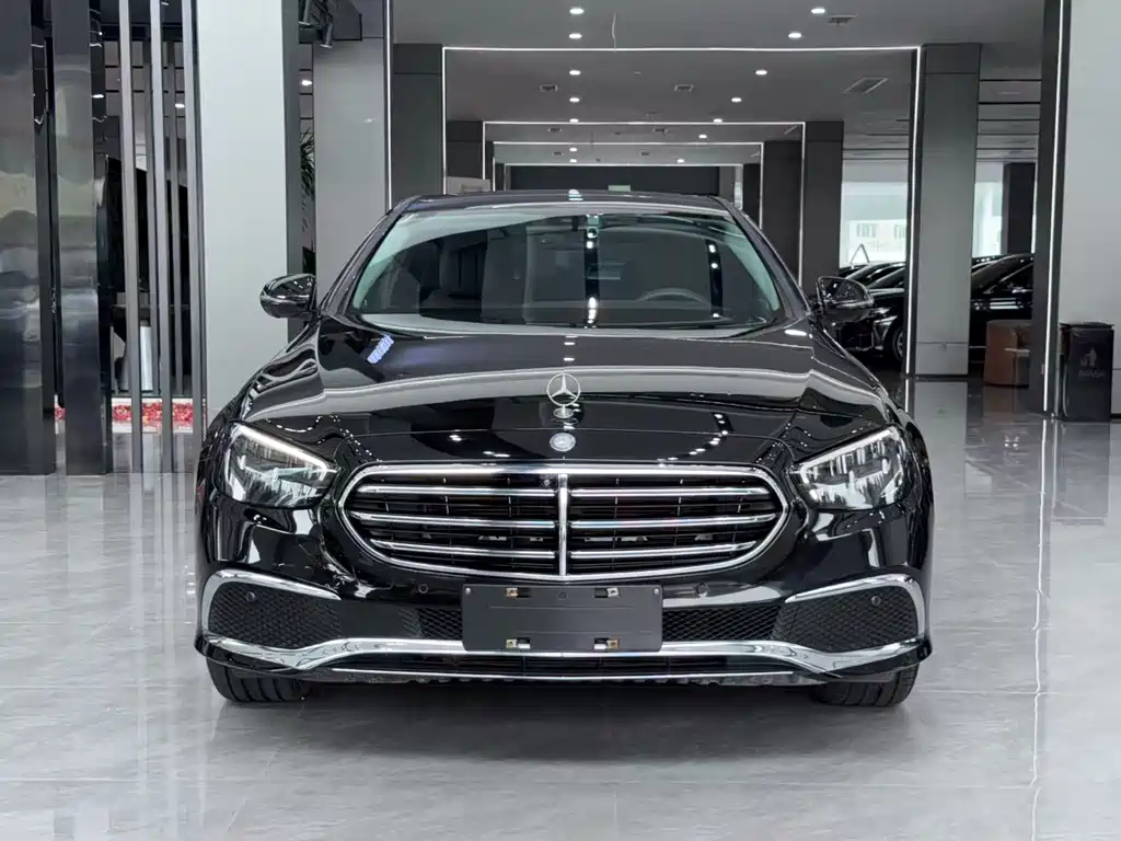 MERCEDES-BENZ  E CLASS