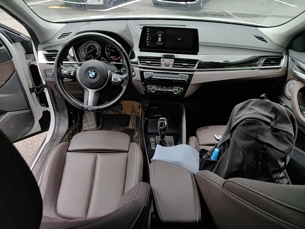 BMW X2 2023 sDrive25i M