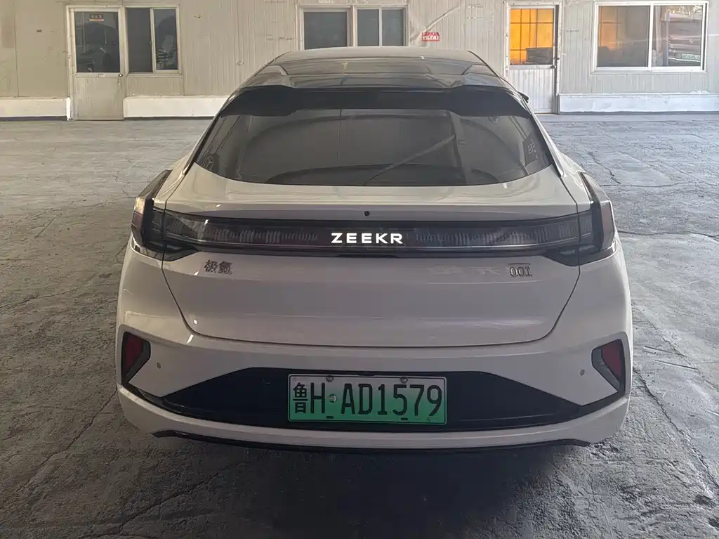 ZEEKR EXTREME KRYPTON 001