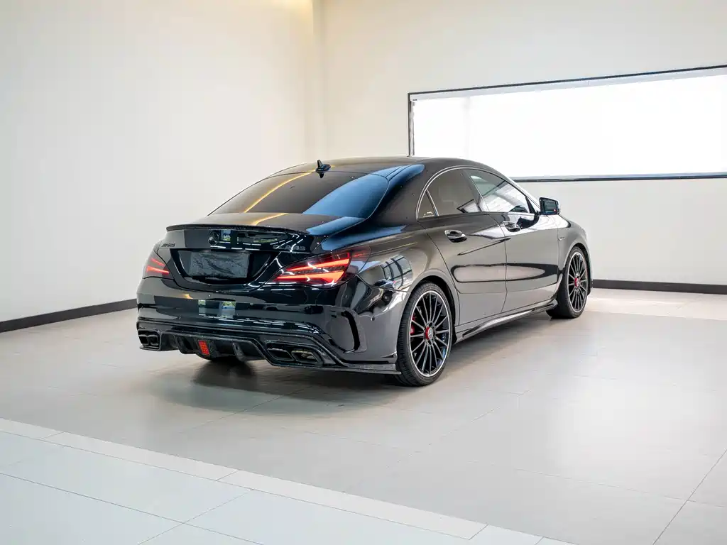 Mercedes-Benz CLA AMG — миниатюра 5
