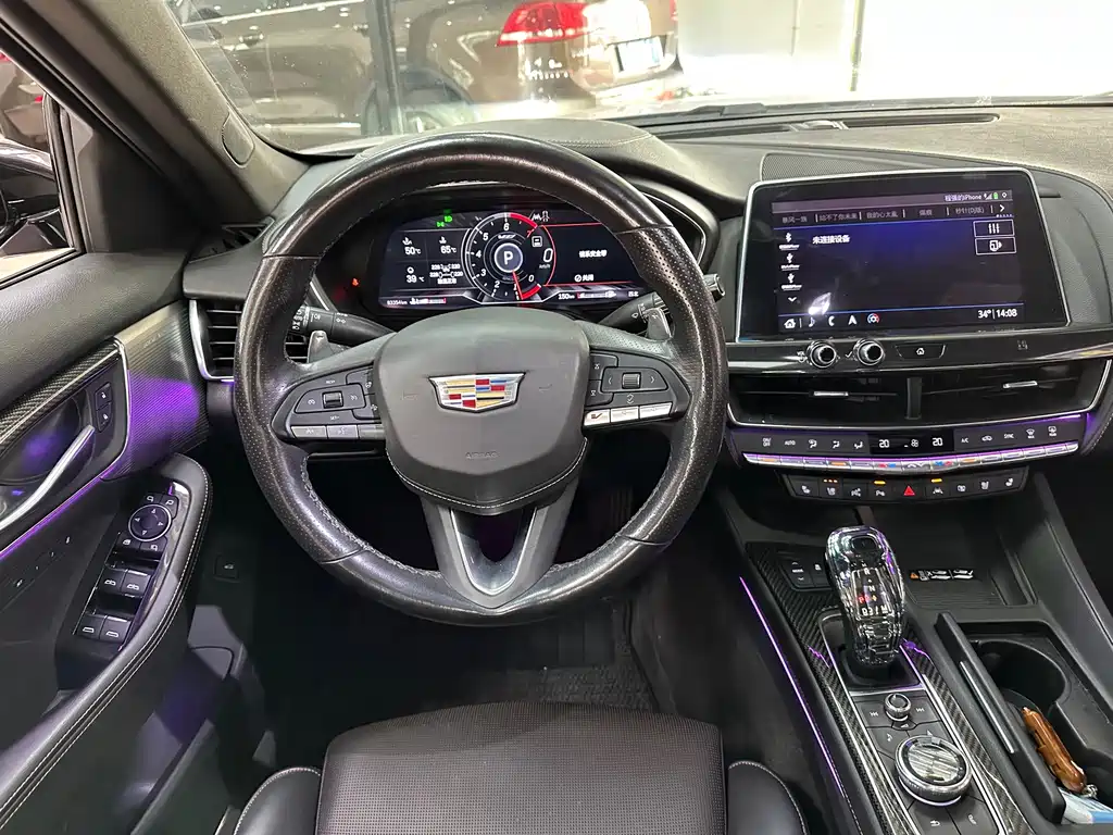Cadillac CT5 — миниатюра 6