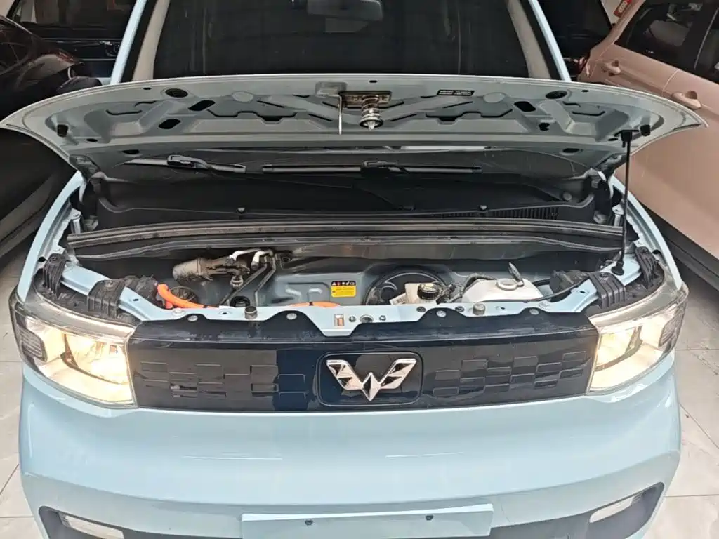 Wuling MINIEV — миниатюра 20
