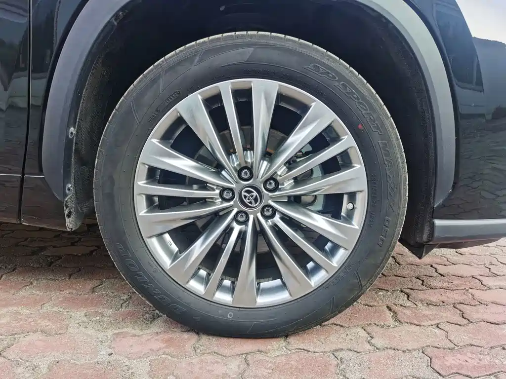 Toyota Highlander — миниатюра 16