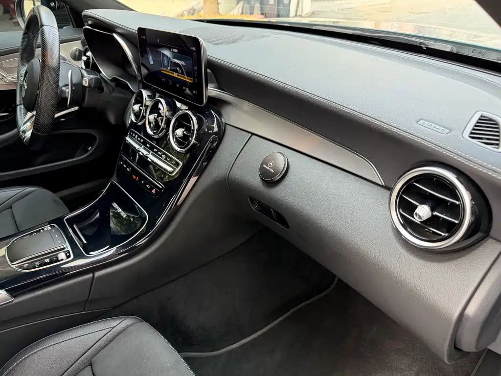 Mercedes-Benz C-Class AMG — миниатюра 19