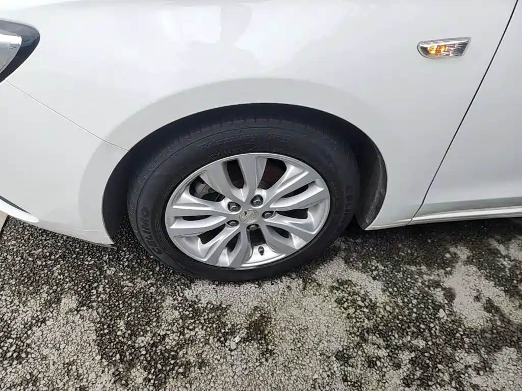 Buick Excelle — миниатюра 23