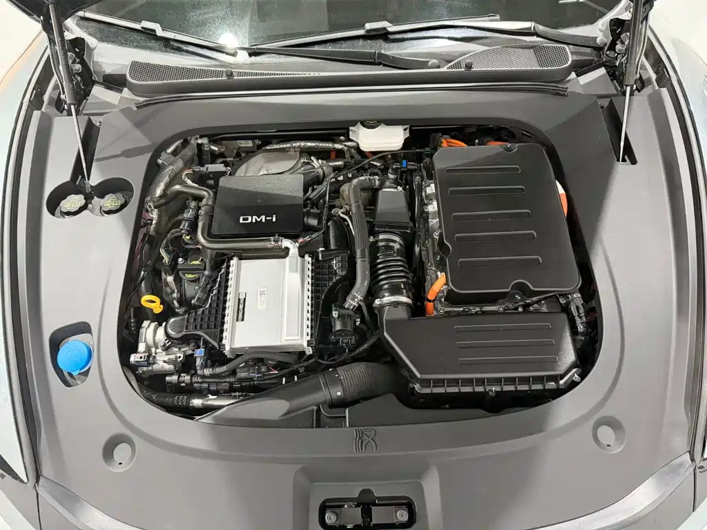 BYD Han L — миниатюра 15