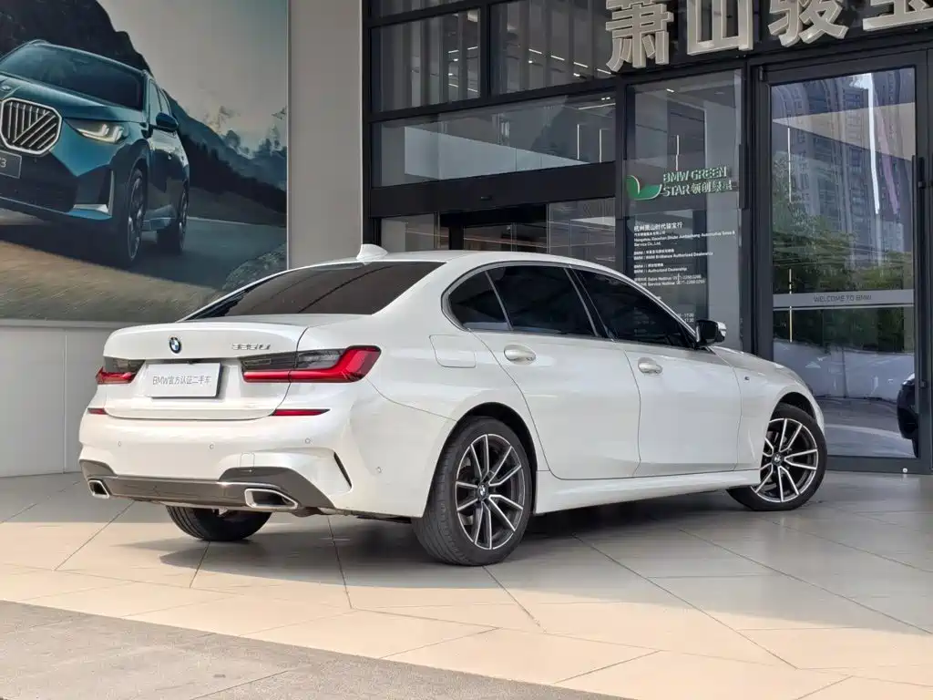 BMW 3 Series — миниатюра 4