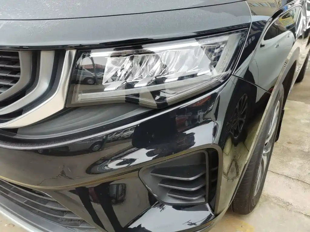 Geely Haoyue — миниатюра 24