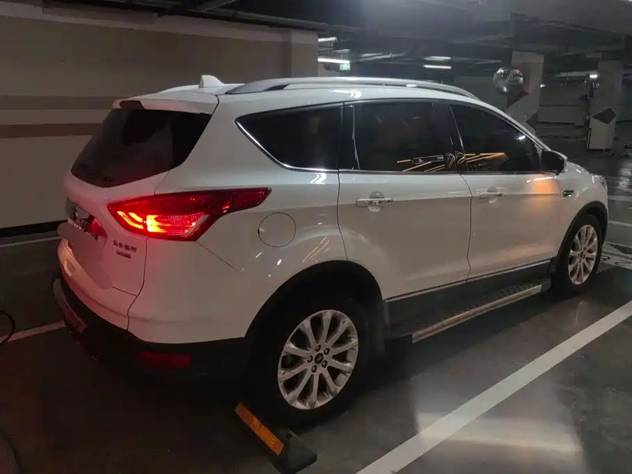 Ford Kuga — миниатюра 3