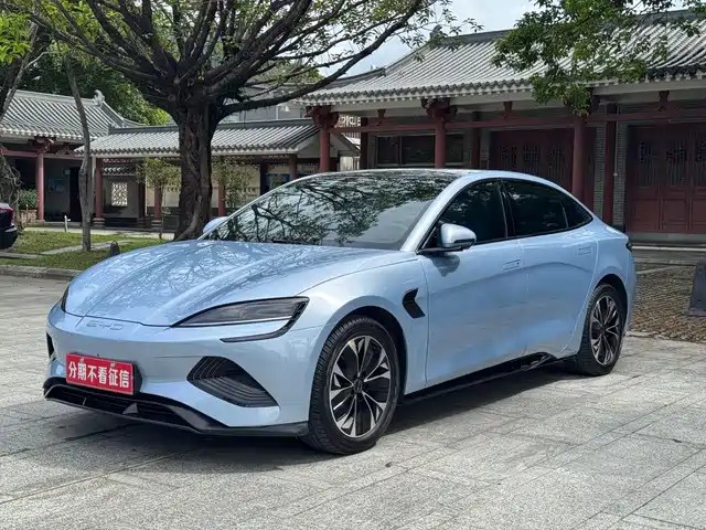 2023 BYD Seal
