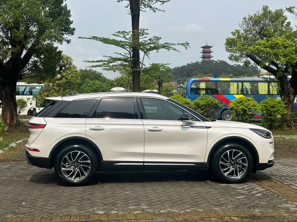 Lincoln Corsair 2.0T 2WD Premium Edition, фото 8