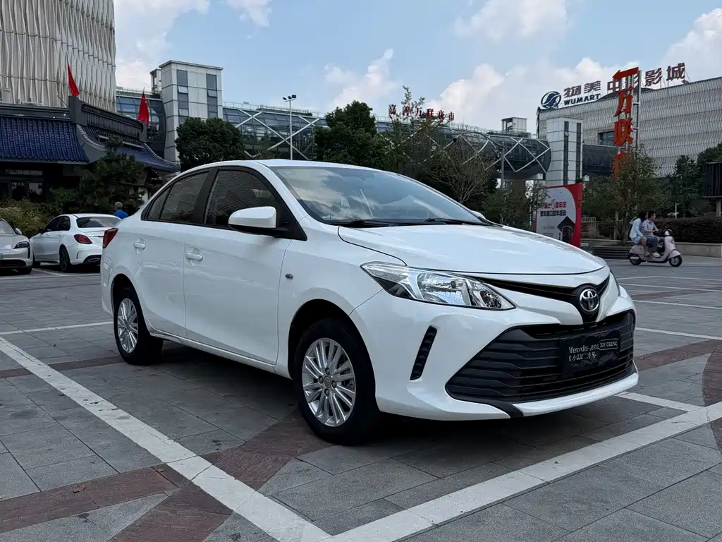 Toyota Vios — миниатюра 2