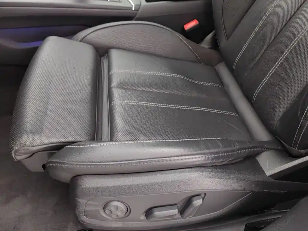 Audi A4L — миниатюра 20