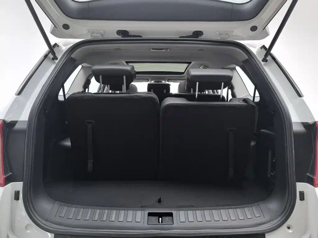Hyundai Santa Fe — миниатюра 16