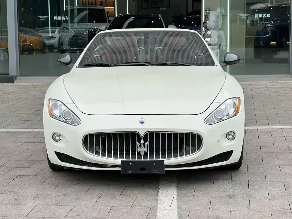Maserati GranCabrio 2010 4.7L Automatic