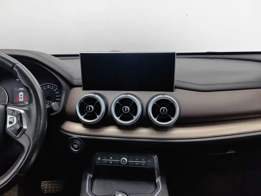 Wey Wey VV5 — миниатюра 12