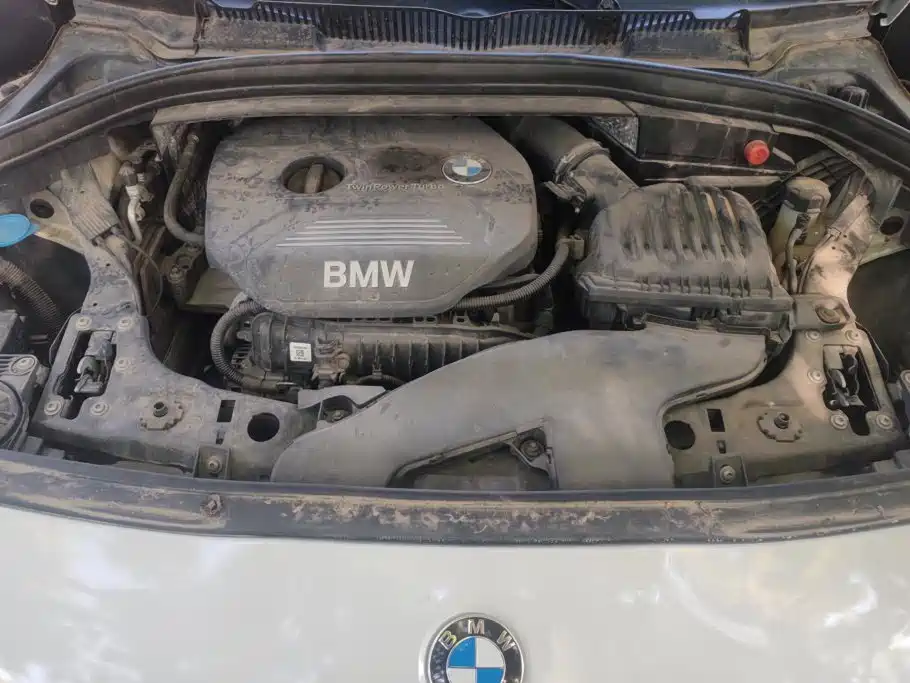 BMW 2 Series Active Tourer — миниатюра 10